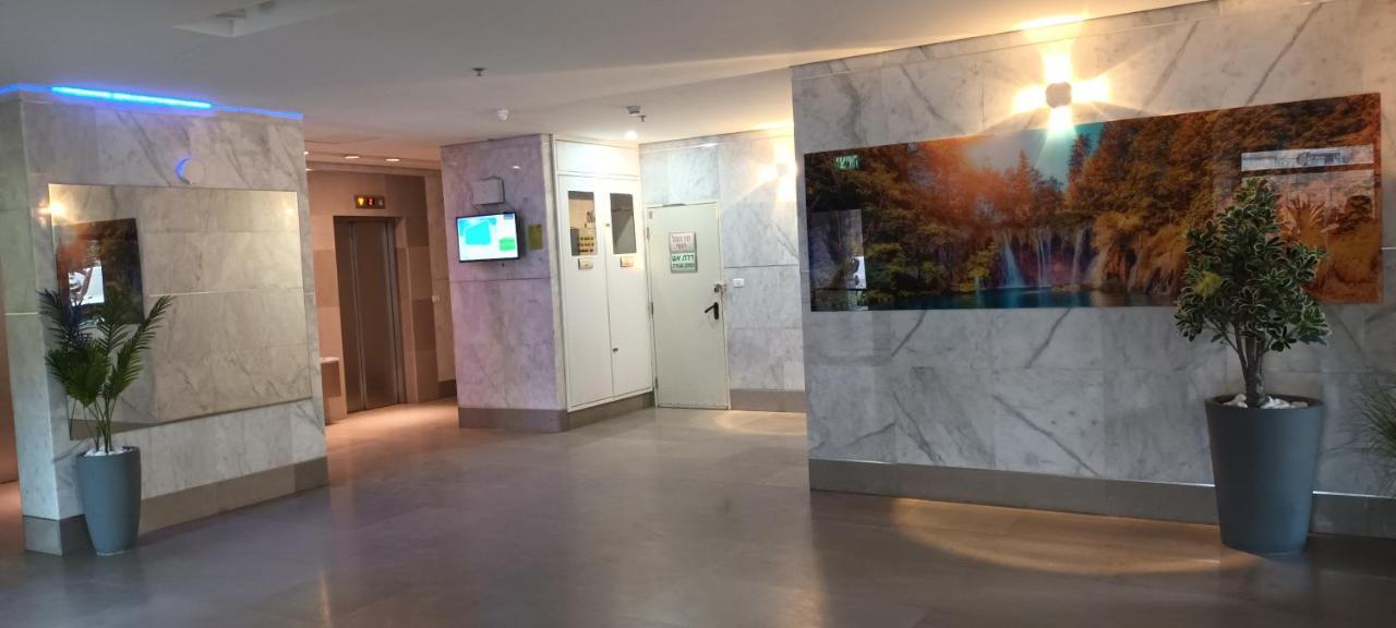 Beach Suite Israel- Private Jacuzzi Garden Suite & Gym, 3 Min Walk To Beach ביץ סוייט ישראל- ג'קוזי פרטי בגינה 3 דקות הליכה לים וחדר כושר Ασκελόν Εξωτερικό φωτογραφία